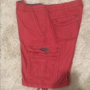 Unionbay cargo shorts in red. Size 40.